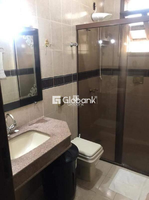 Casa 3 quartos à venda Morada do Sol 250m² Montes Claros MG: Banho social | Foto_migracao | 5