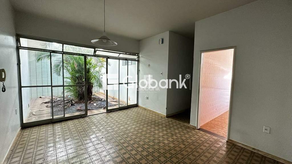 Casa 3 quartos à venda Melo 270m² Montes Claros MG: Sala | Foto_migracao | 1