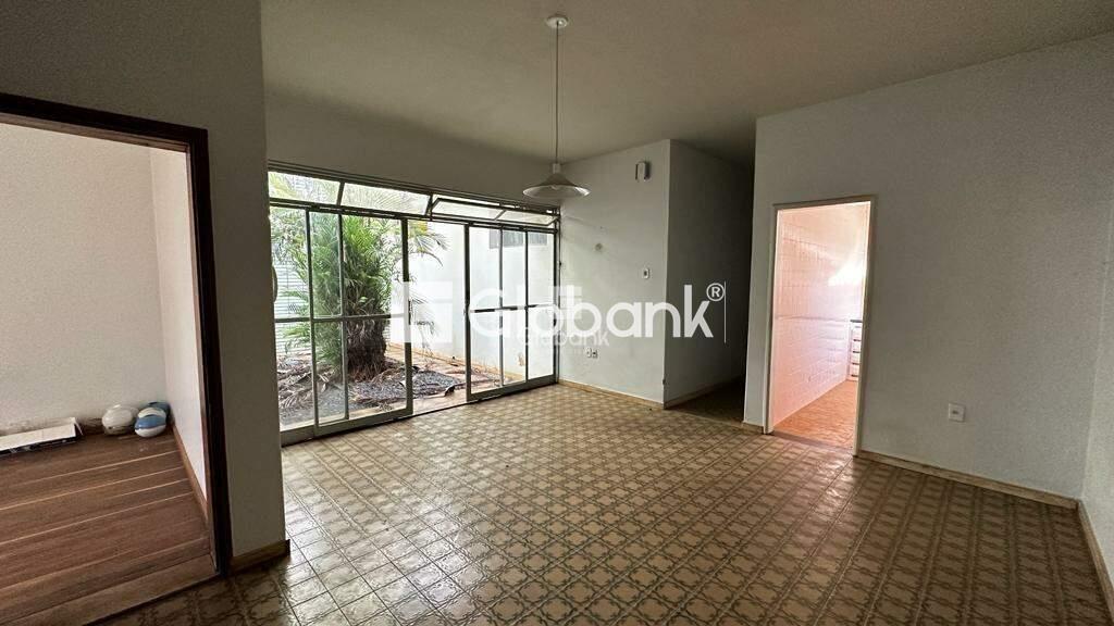 Casa 3 quartos à venda Melo 270m² Montes Claros MG: Sala principal | Foto_migracao | 3