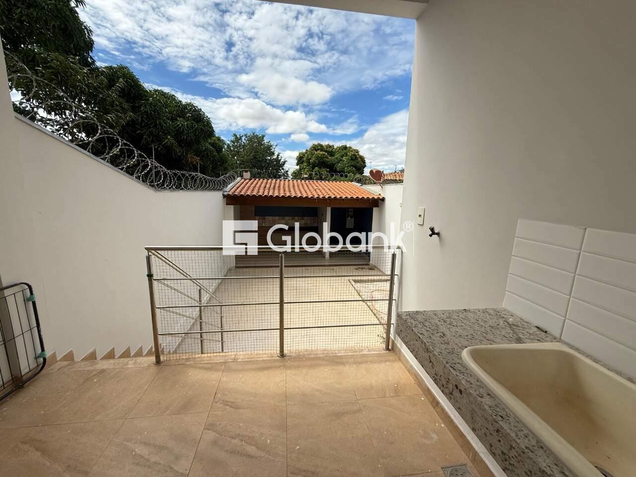 Casa 3 quartos à venda Vila Mauricéia 180m² Montes Claros MG: 