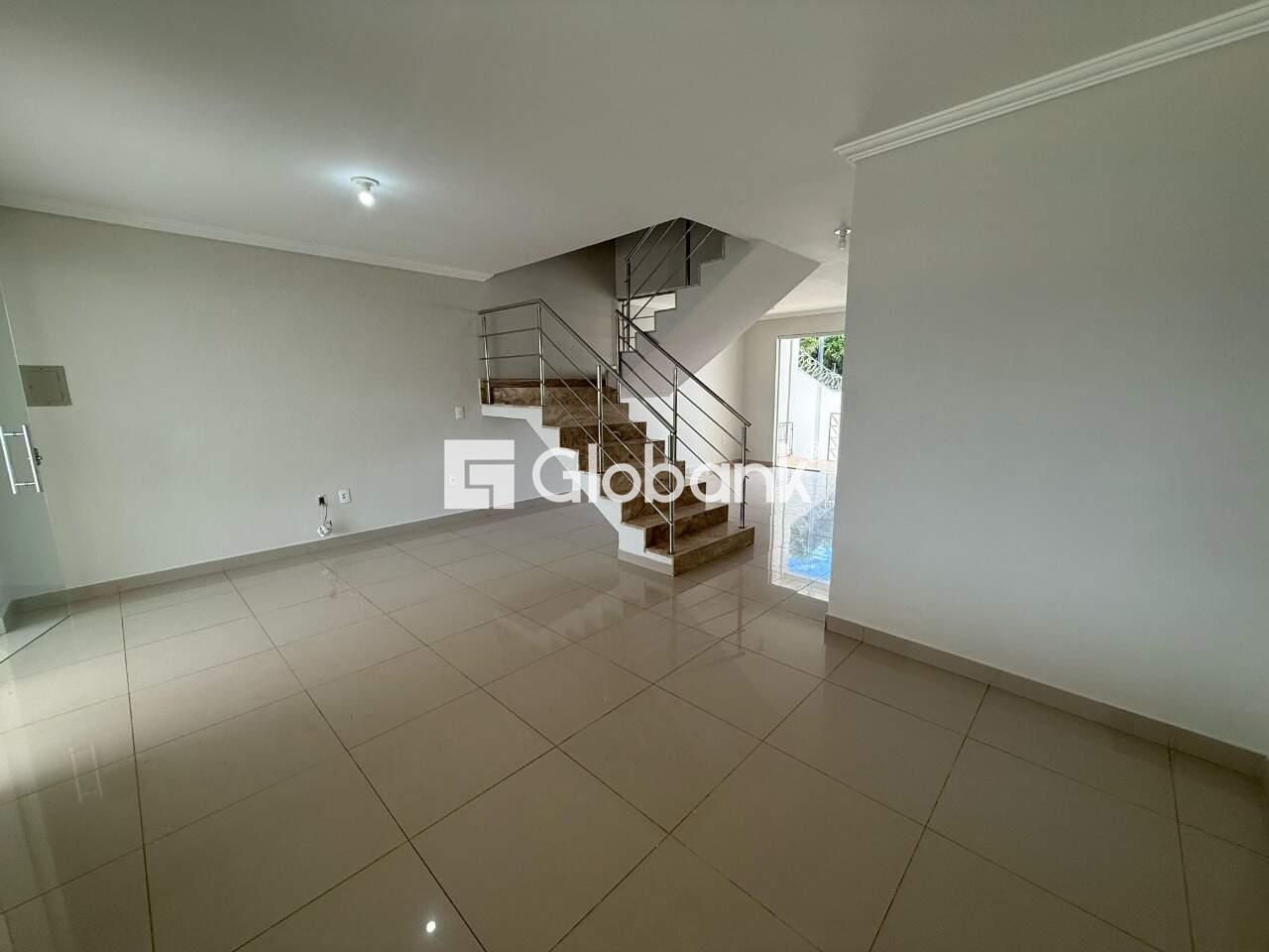 Casa 3 quartos à venda Vila Mauricéia 180m² Montes Claros MG: 