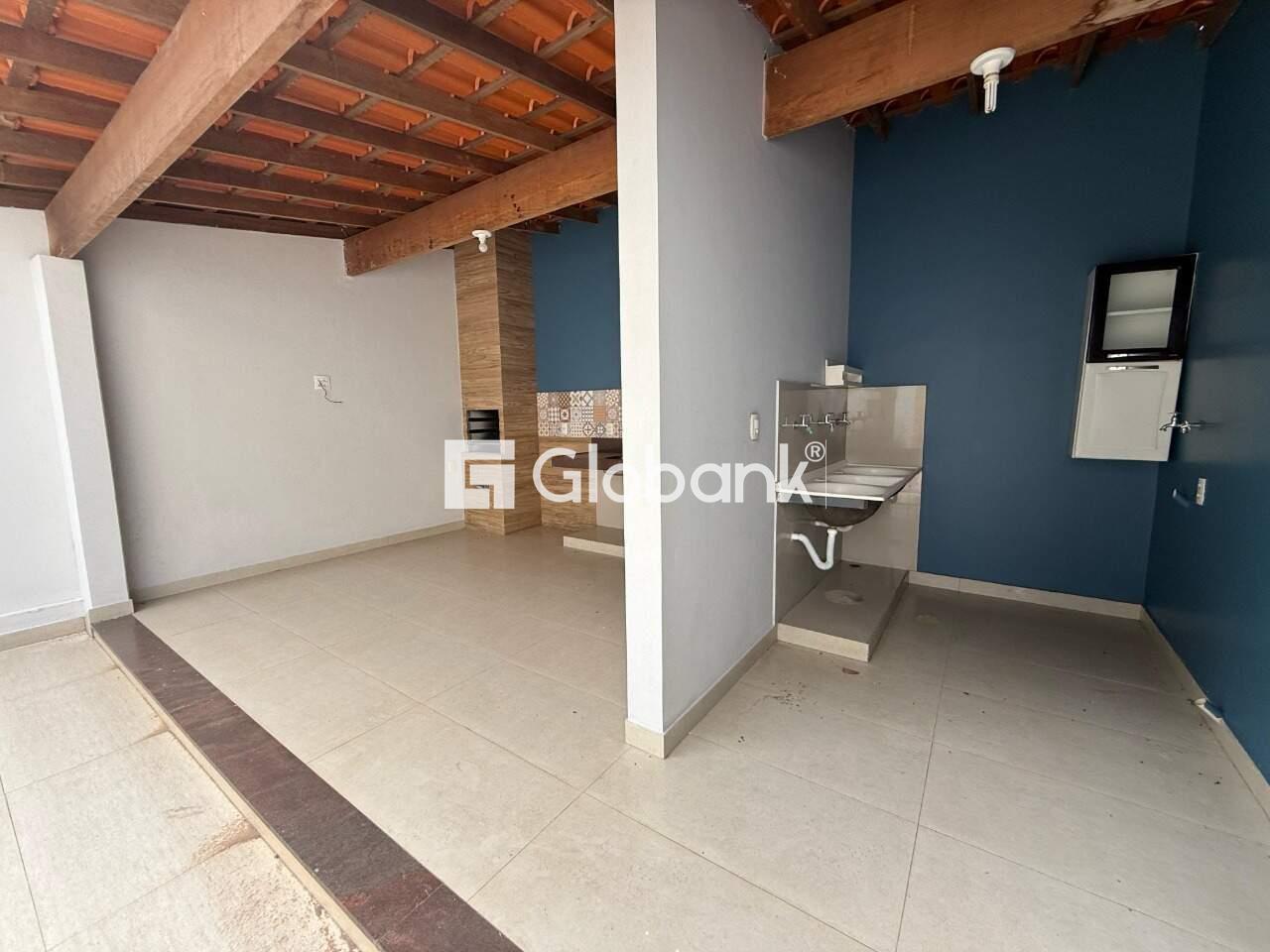 Casa 3 quartos à venda Vila Mauricéia 180m² Montes Claros MG: 
