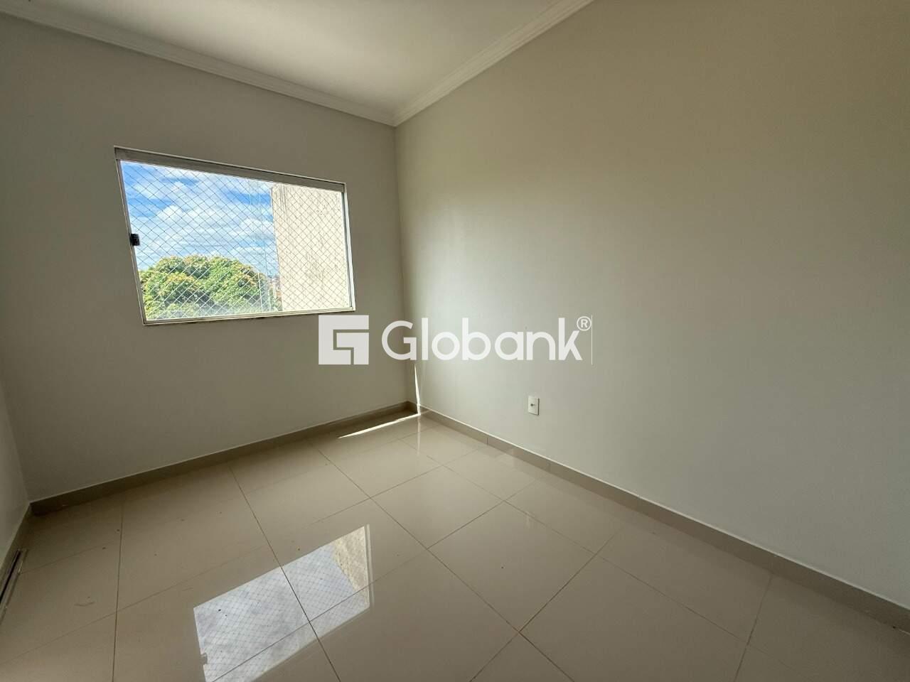 Casa 3 quartos à venda Vila Mauricéia 180m² Montes Claros MG: Quarto