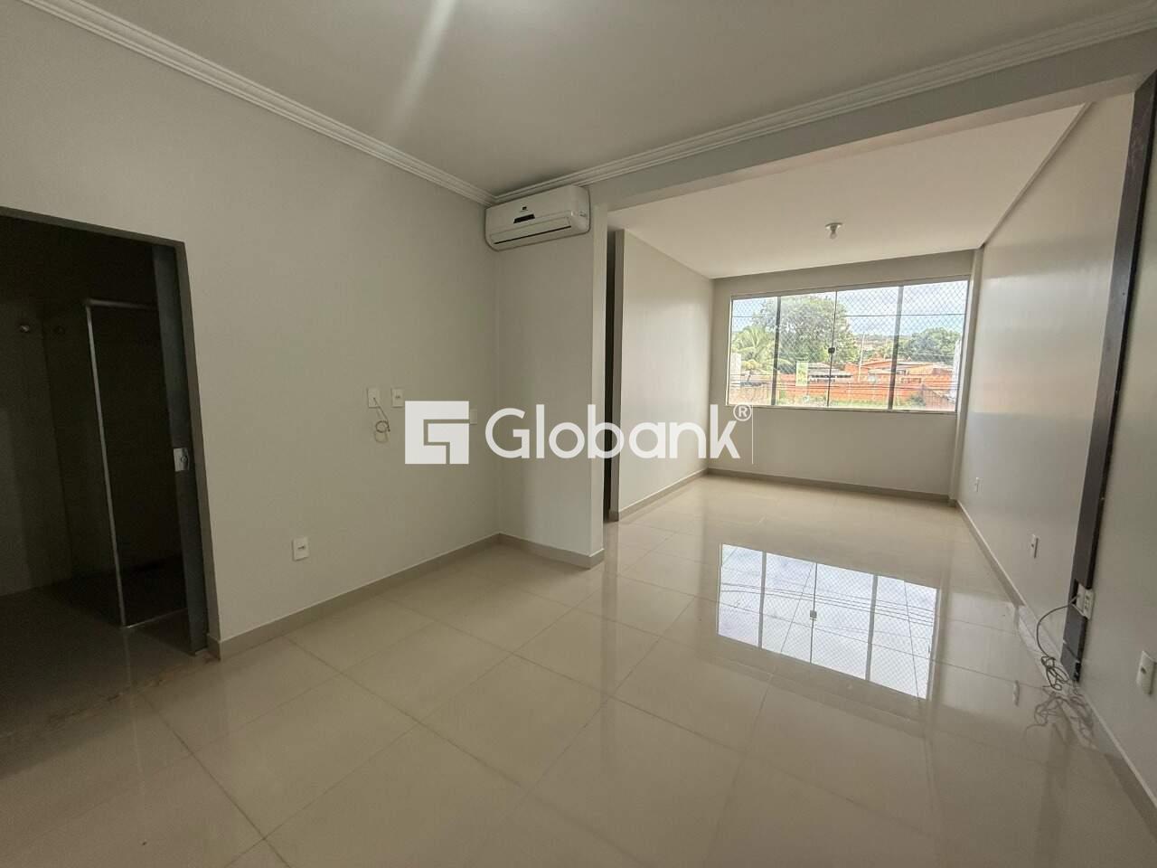 Casa 3 quartos à venda Vila Mauricéia 180m² Montes Claros MG: Quarto2