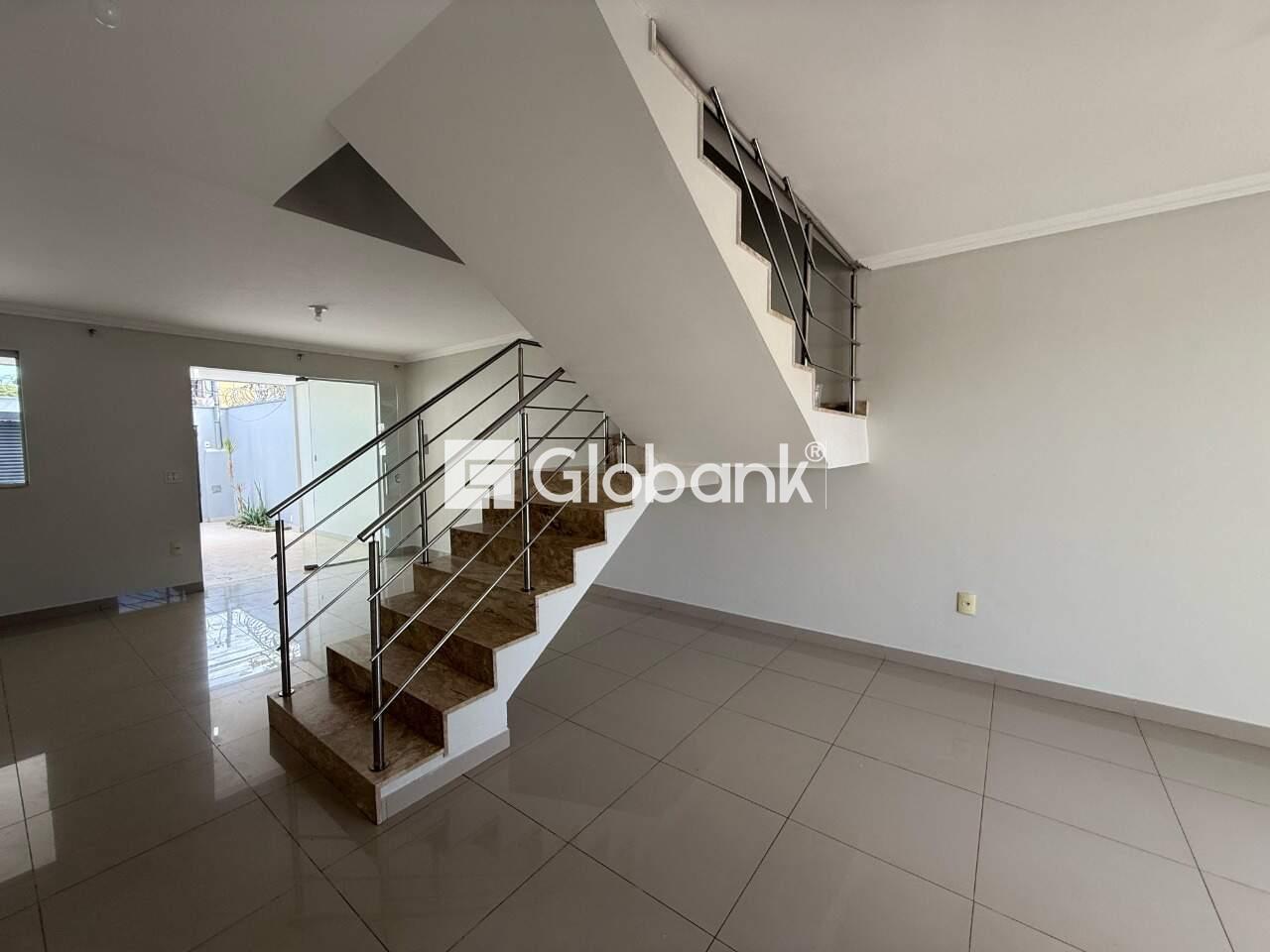 Casa 3 quartos à venda Vila Mauricéia 180m² Montes Claros MG: Sala