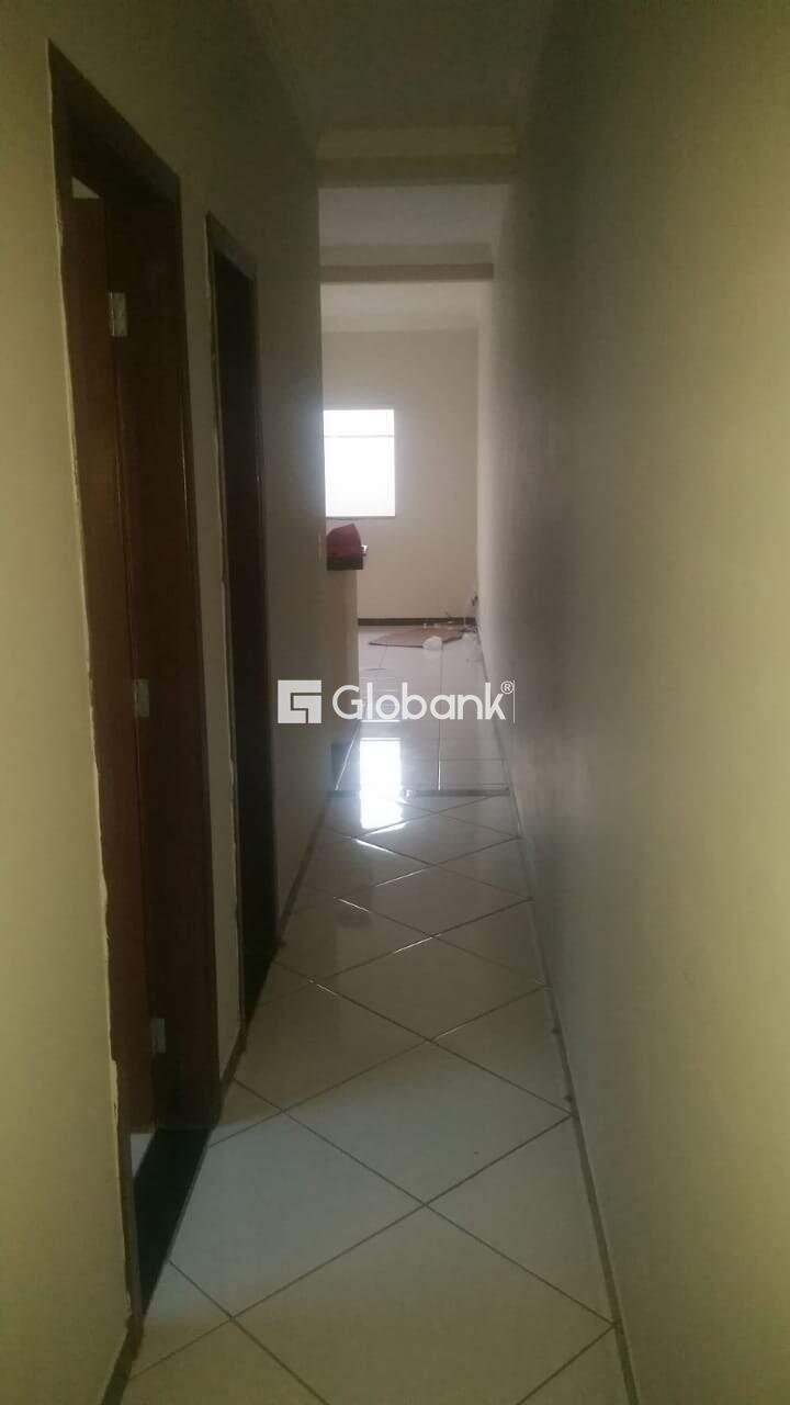 Casa 2 quartos à venda Santo Inácio 0m² Montes Claros MG: 5