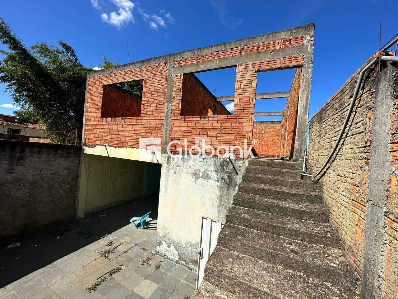 Ponto comercial à venda Santos Reis 306m² Montes Claros MG: Casas em constru  o | Foto_migracao | 1