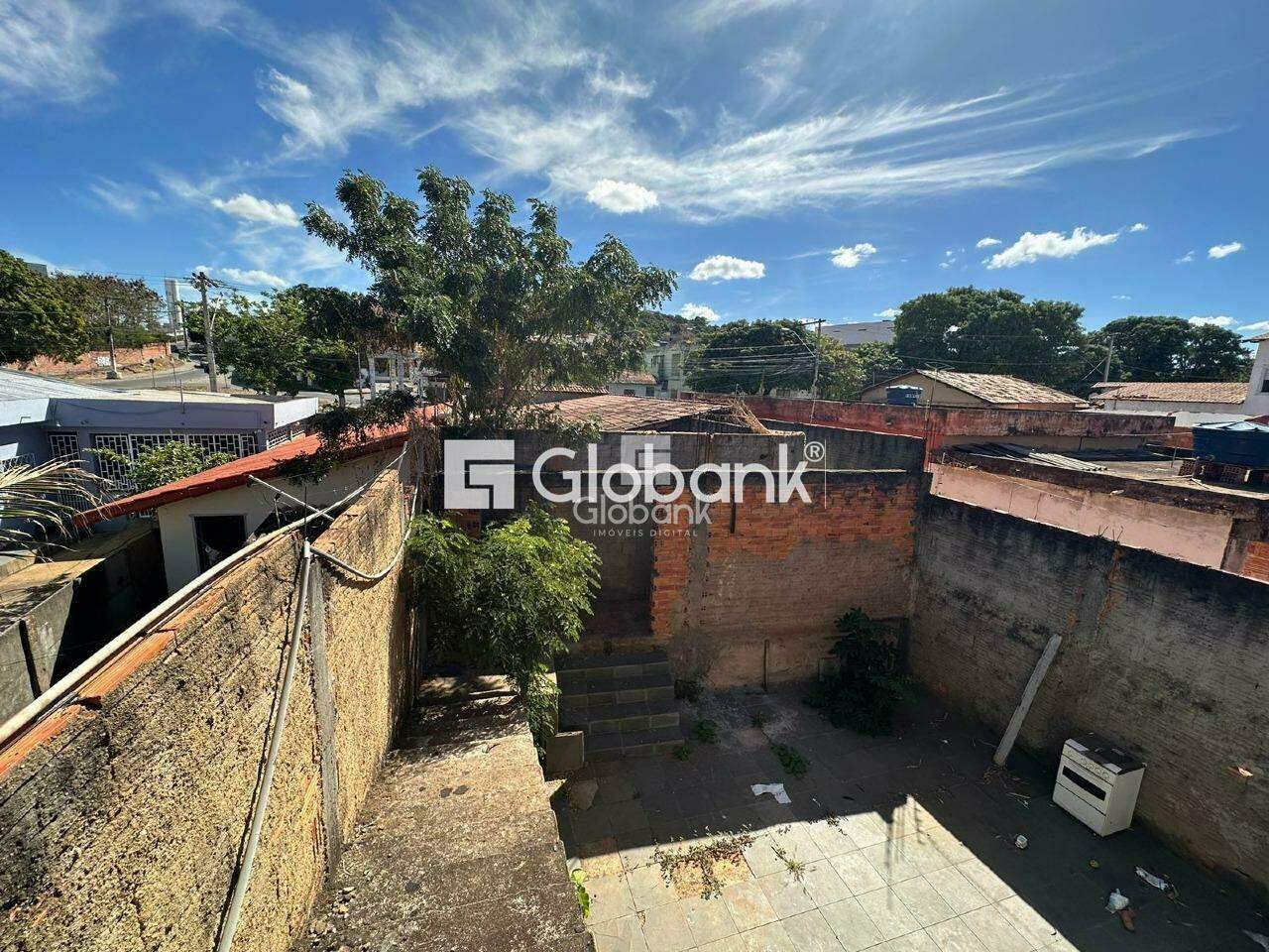 Ponto comercial à venda Santos Reis 306m² Montes Claros MG: Quintal | Foto_migracao | 1
