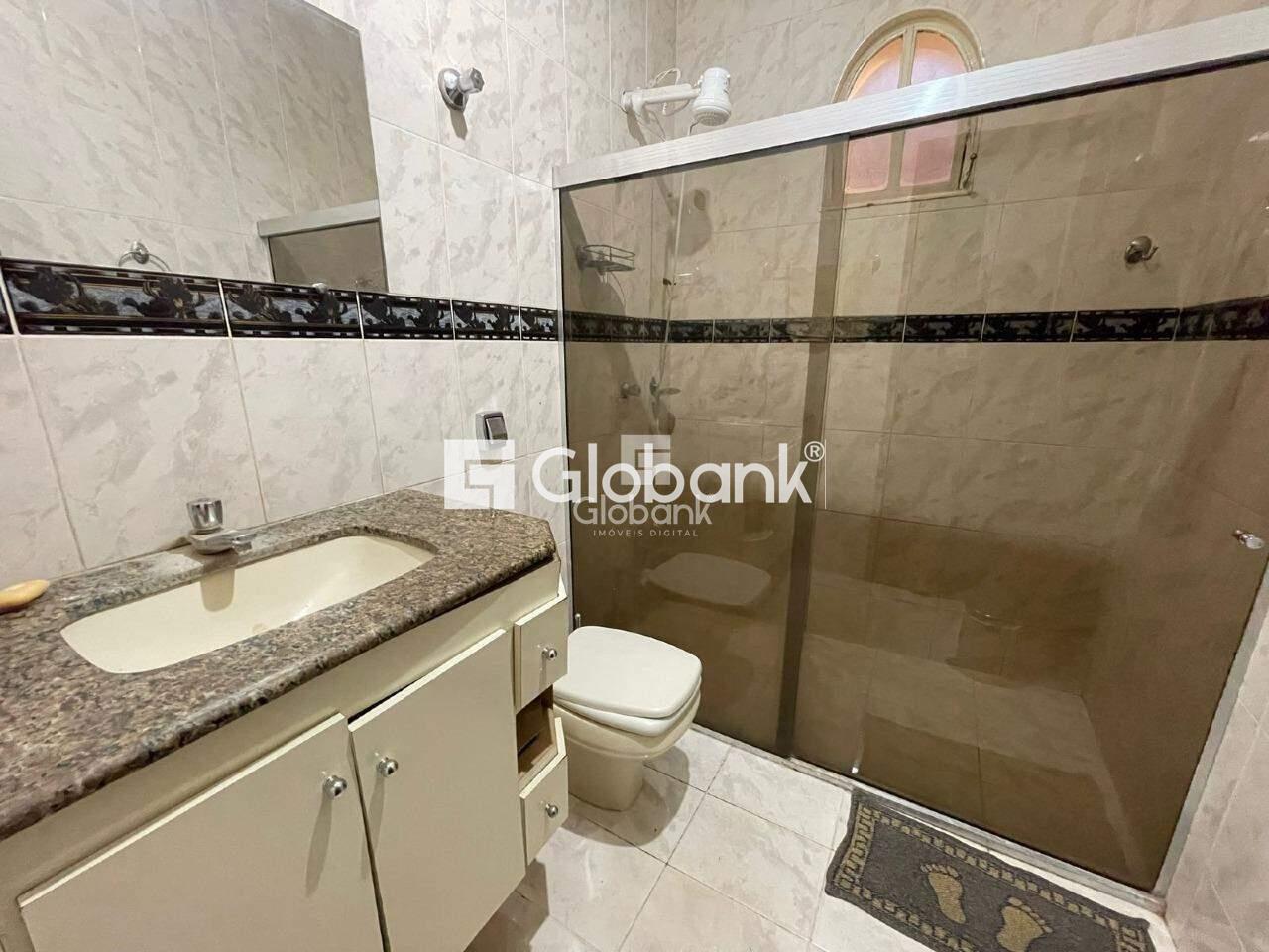 Casa 7 quartos à venda Jardim São Luiz 360m² Montes Claros MG: Su te | Foto_migracao | 5