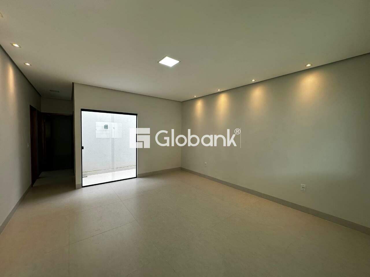 Casa 3 quartos à venda São Bento 122m² Montes Claros MG: Sala