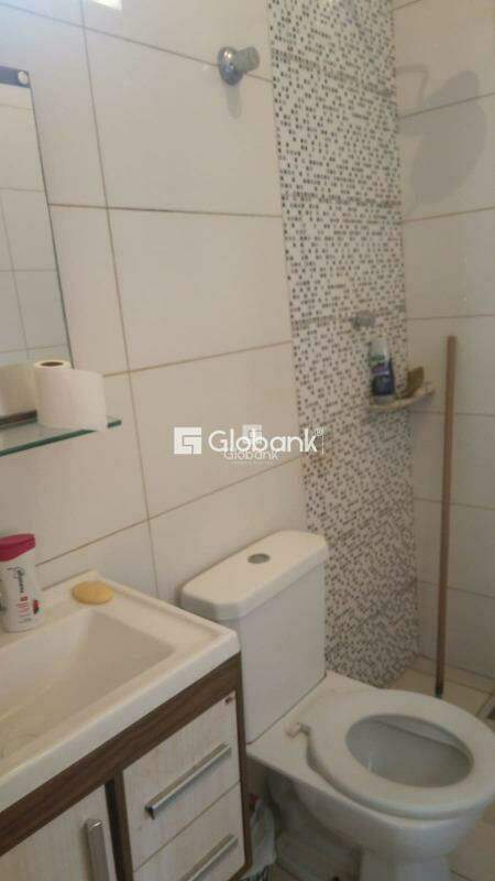 Casa 3 quartos à venda Jardim Olímpico 80m² Montes Claros MG: Banheiro social | Foto_migracao | 8