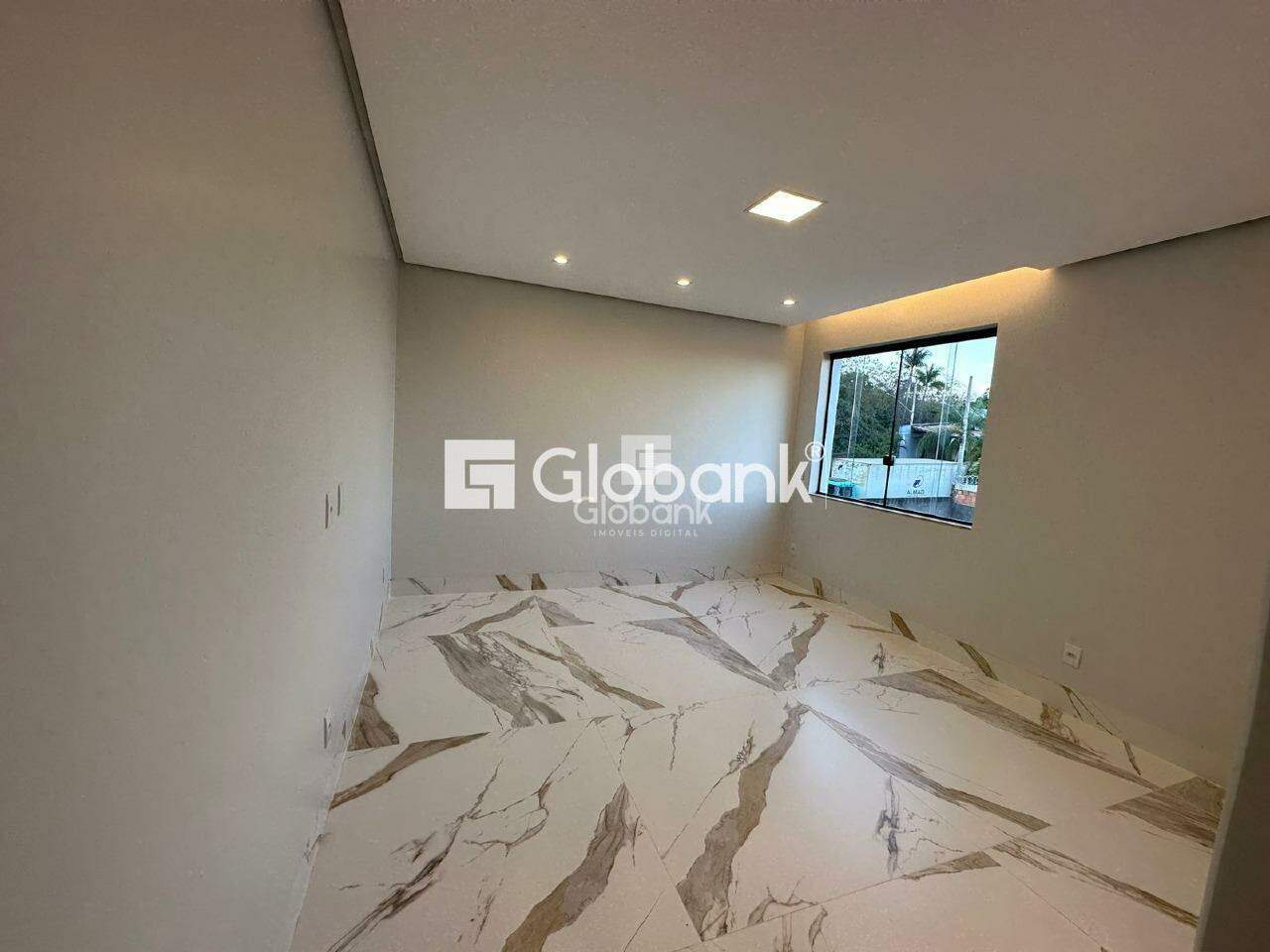 Casa 3 quartos à venda Sapucaia 250m² Montes Claros MG: Su te 1 | Foto_migracao | 3