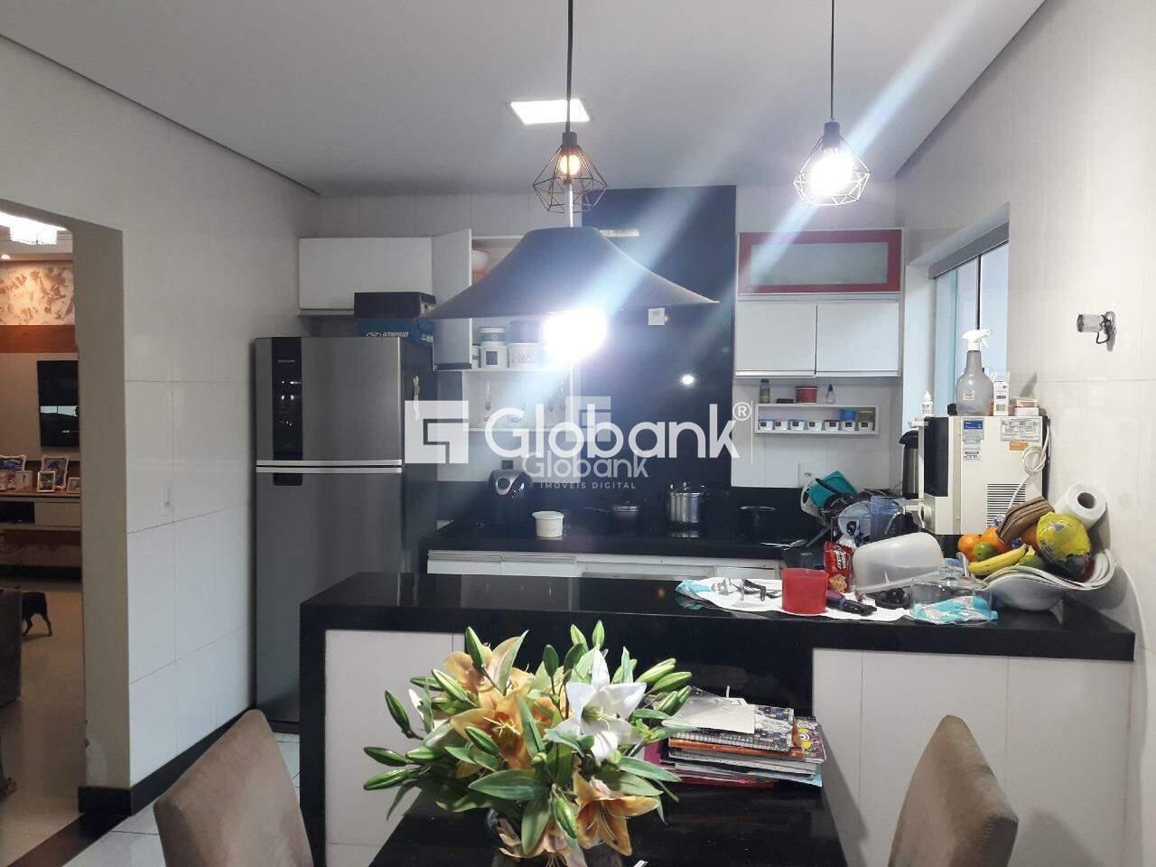 Casa 5 quartos à venda Lourdes 201m² Montes Claros MG: Cozinha | Foto_migracao | 5