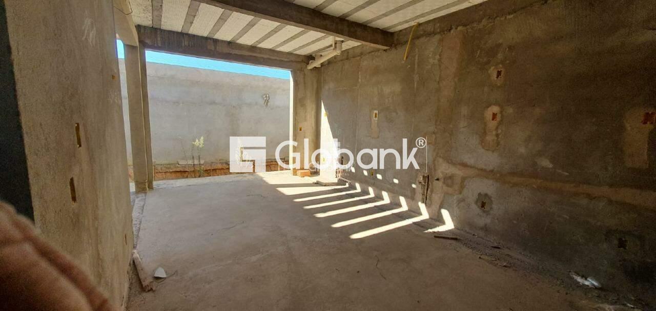 Casa 4 quartos à venda Loteamento Reserva Real 140m² Montes Claros MG: Espa o para  rea gourmet | Foto_migracao | 1