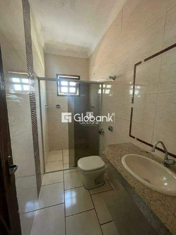 Casa 5 quartos à venda Vila Regina 185m² Montes Claros MG: Banheiro | Foto_migracao | 15