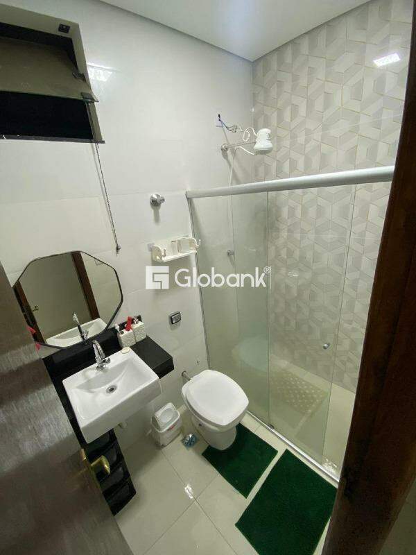Casa 3 quartos à venda Planalto 54,8m² Montes Claros MG: