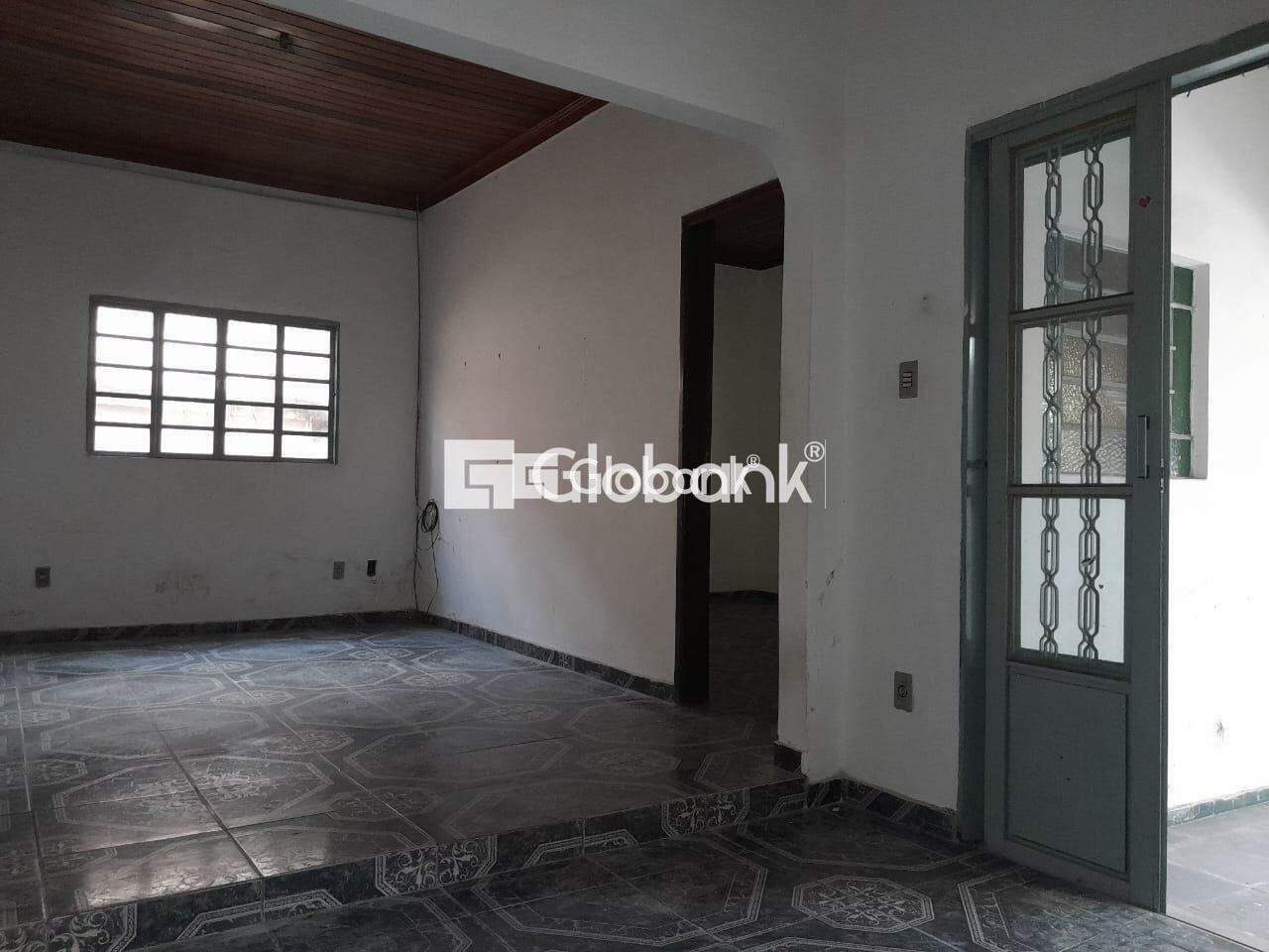 Casa 5 quartos à venda Vila Guilhermina 200m² Montes Claros MG: Sala 02 ambientes | Foto_migracao | 13