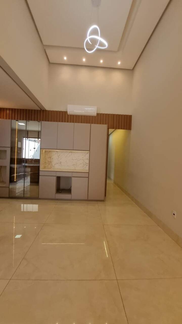 Casa 3 quartos à venda Ibituruna 170m² Montes Claros MG: 