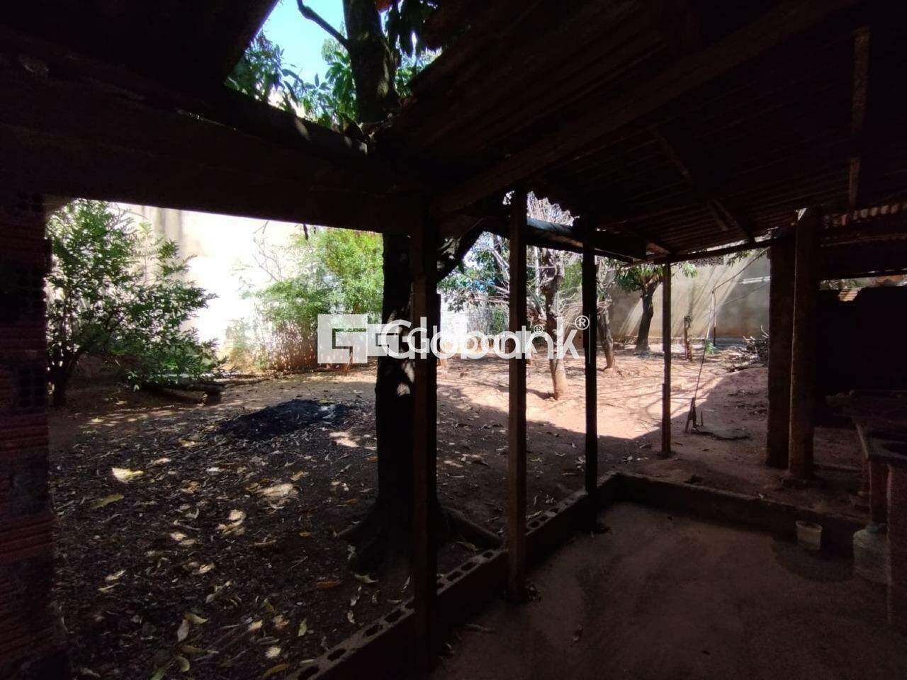 Terreno à venda Vila Atlântida 240m² Montes Claros MG: Quintal | Foto_migracao | 10