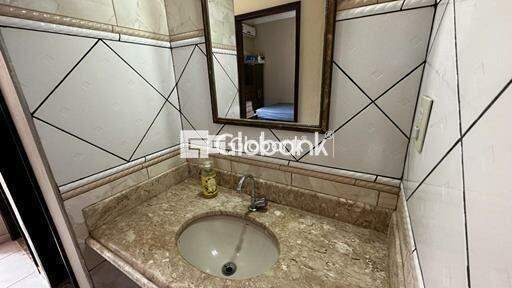 Casa 5 quartos à venda Jardim São Luiz 280m² Montes Claros MG: Banheiro | Foto_migracao | 8