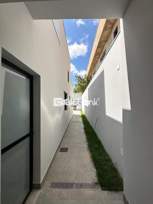 Casa 3 quartos à venda Ibituruna 155m² Montes Claros MG: | Foto_migracao | 12