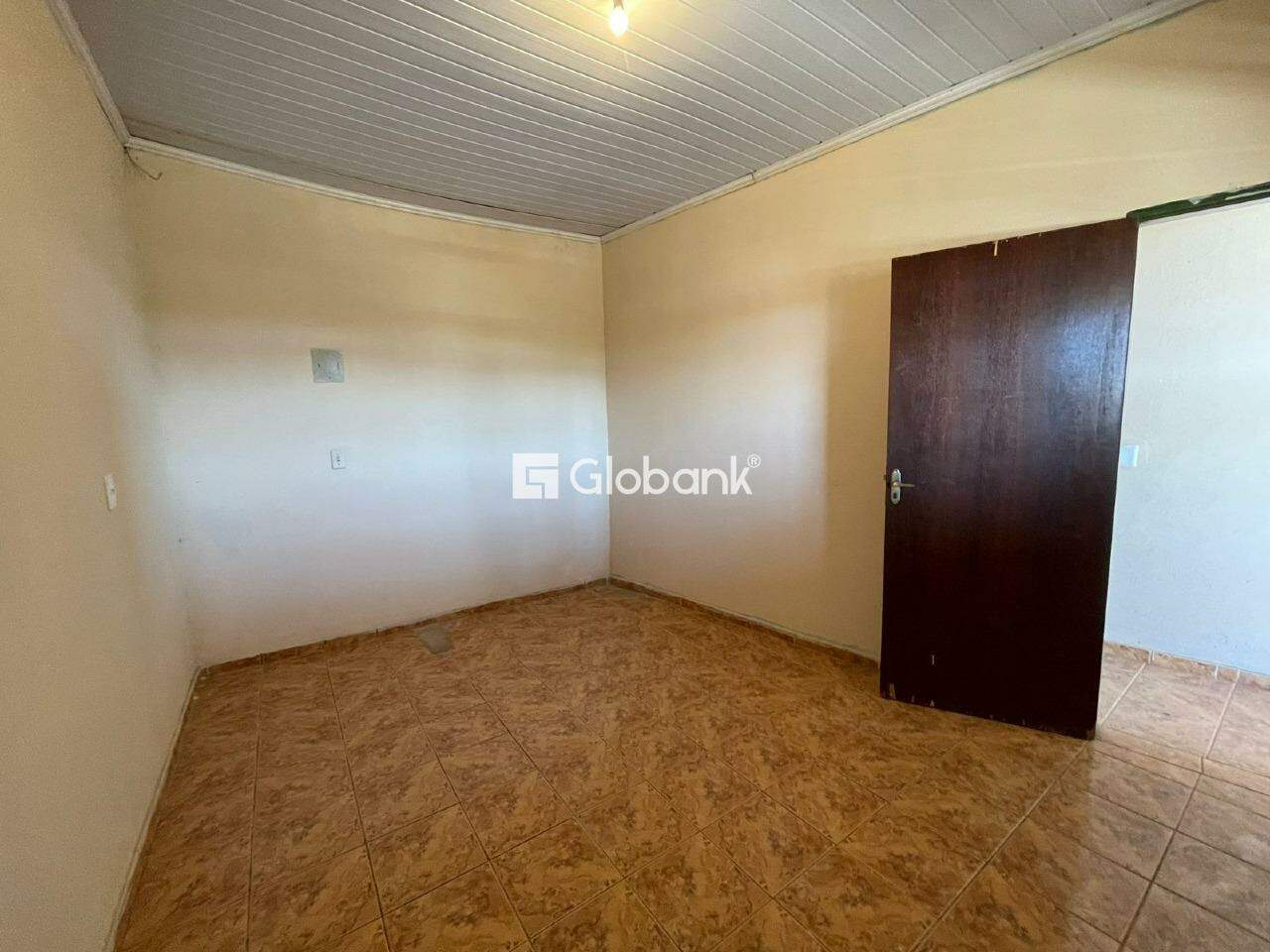 Casa 5 quartos para aluguel Santa Rita I 150m² Montes Claros MG: Quarto 1 | Foto_migracao | 1