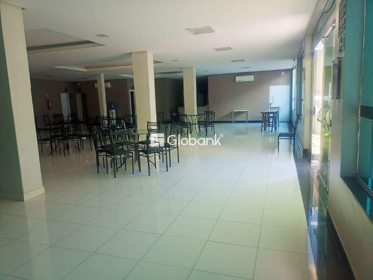 Ponto comercial para aluguel Centro 240m² Montes Claros MG: Sal o | Foto_migracao | 2