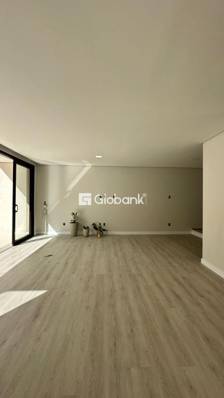 Casa 3 quartos à venda Ibituruna 130m² Montes Claros MG: 