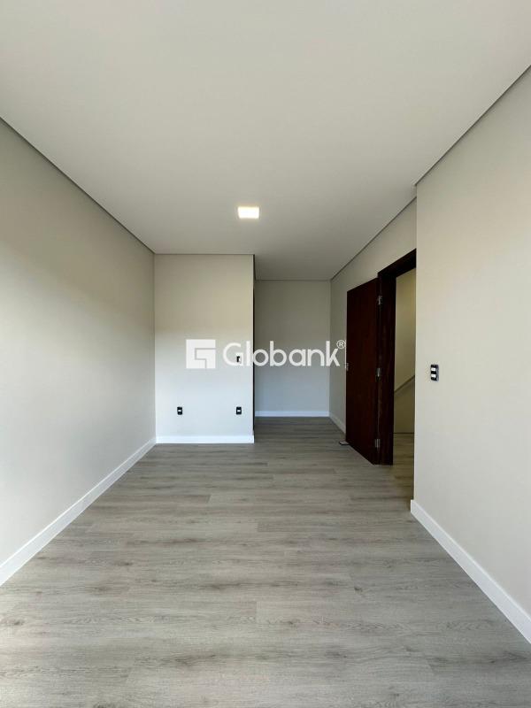 Casa 3 quartos à venda Ibituruna 130m² Montes Claros MG: 