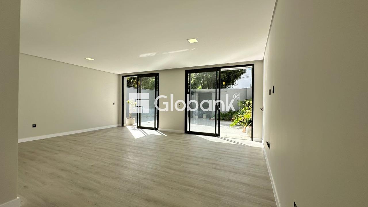 Casa 3 quartos à venda Ibituruna 130m² Montes Claros MG: 