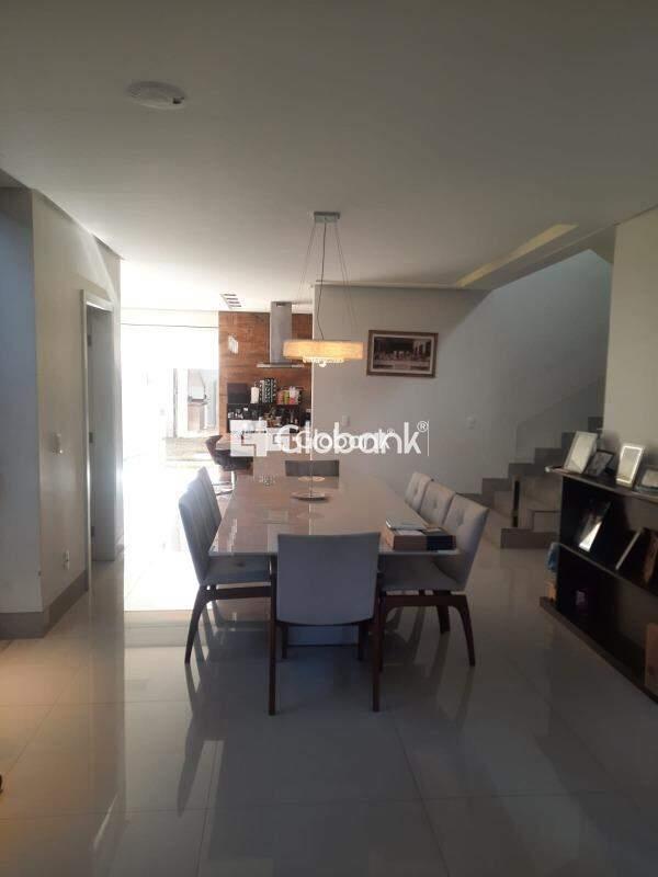 Casa 3 quartos à venda Morada do Sol 270m² Montes Claros MG: Sala de jantar | Foto_migracao | 4