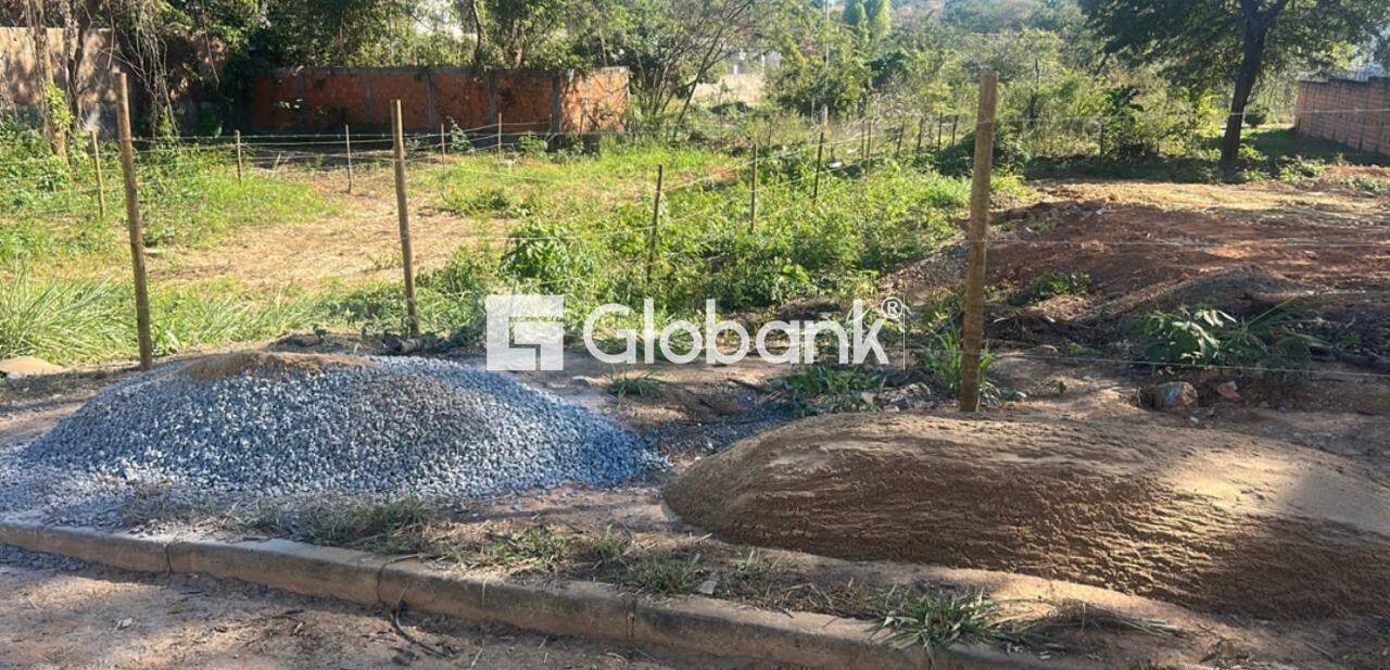 Terreno à venda Jaraguá 495m² Montes Claros MG: 