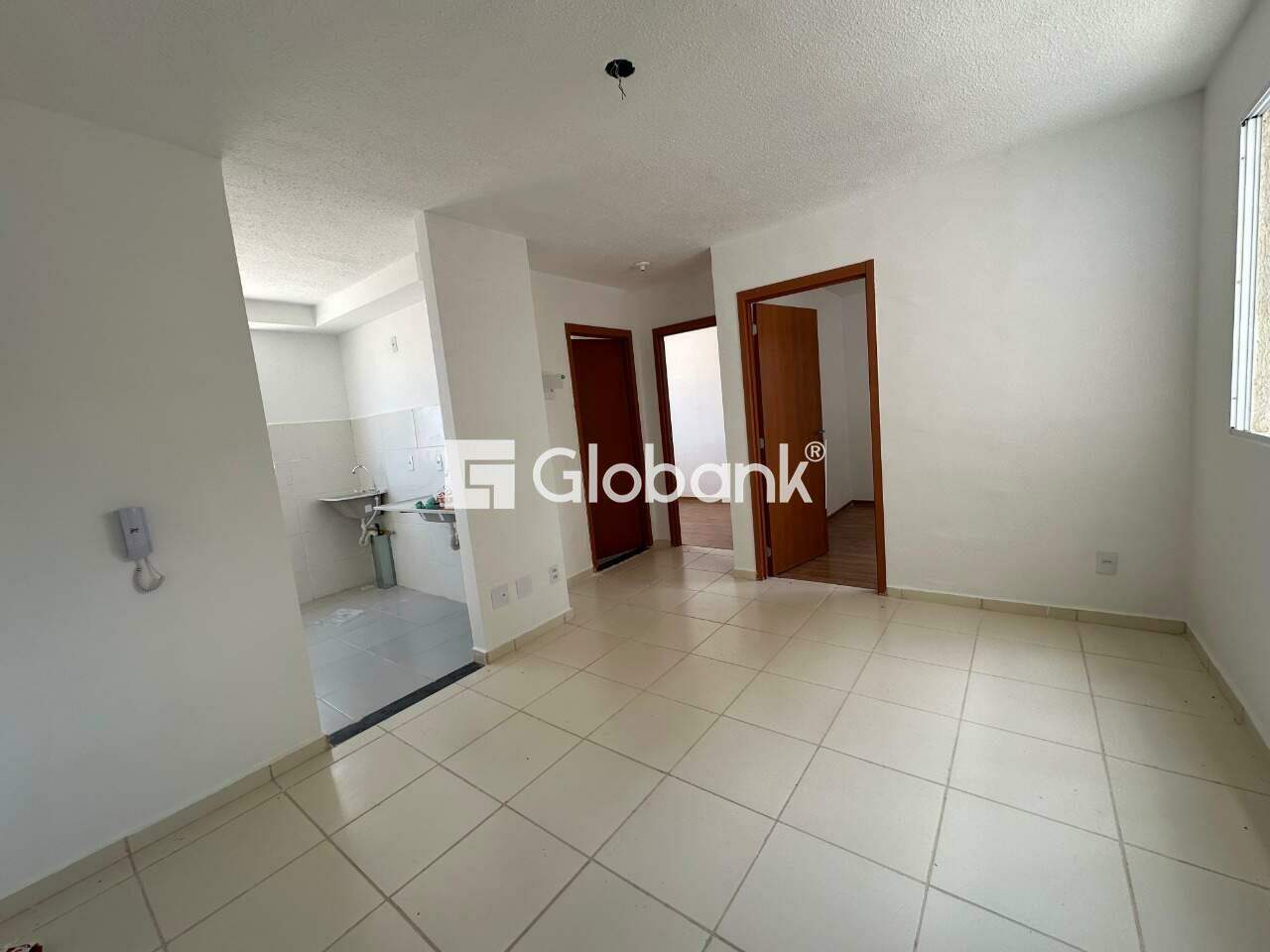 Apartamento 2 quartos para aluguel Residencial Sul Ipês 45m² Montes Claros MG: Sala
