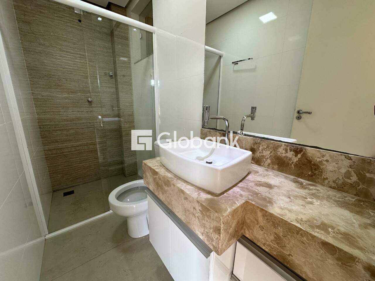 Cobertura 2 quartos à venda Ibituruna 115m² Montes Claros MG: Banheiro Social