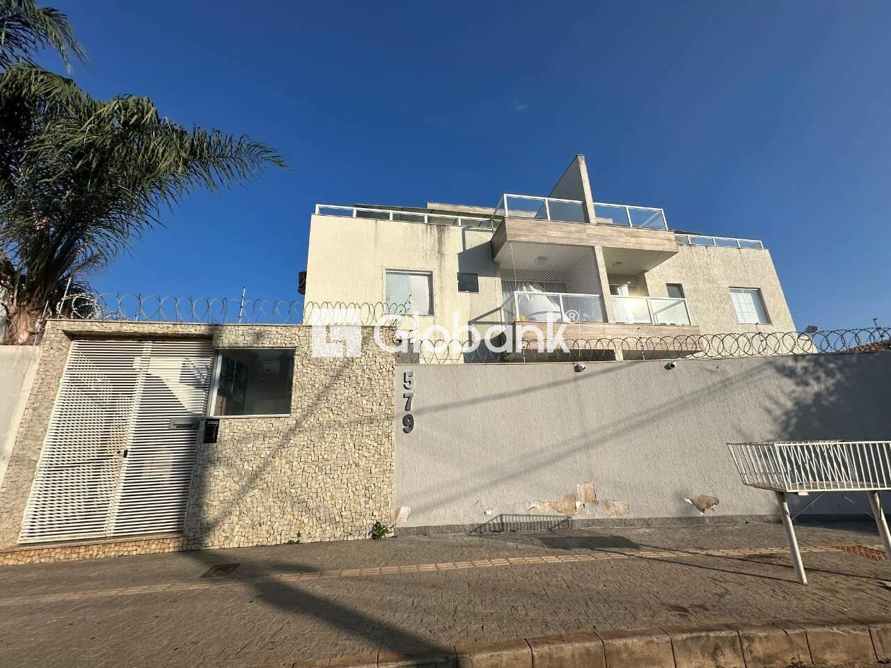 Cobertura 2 quartos à venda Ibituruna 115m² Montes Claros MG: Fachada