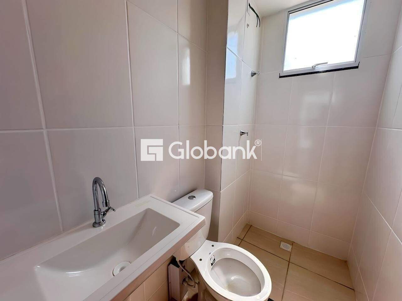 Apartamento 2 quartos à venda Jardim Panorama 45m² Montes Claros MG: Banheiro