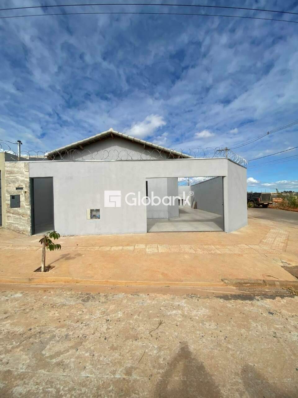 Casa 3 quartos à venda Jardim Olímpico 62m² Montes Claros MG: Fachada