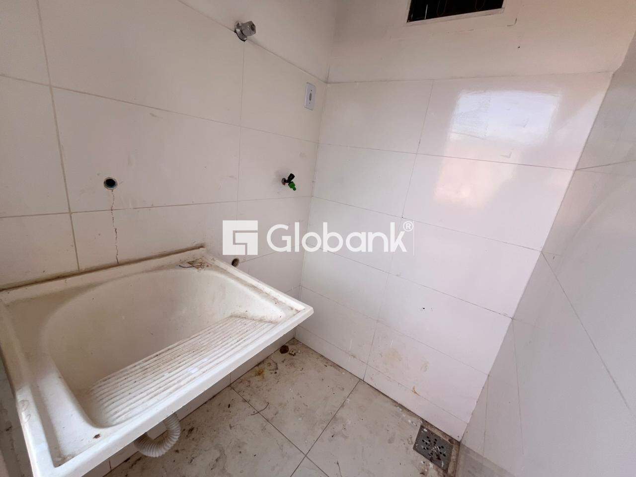 Casa 3 quartos à venda Distrito Industrial 102m² Montes Claros MG: