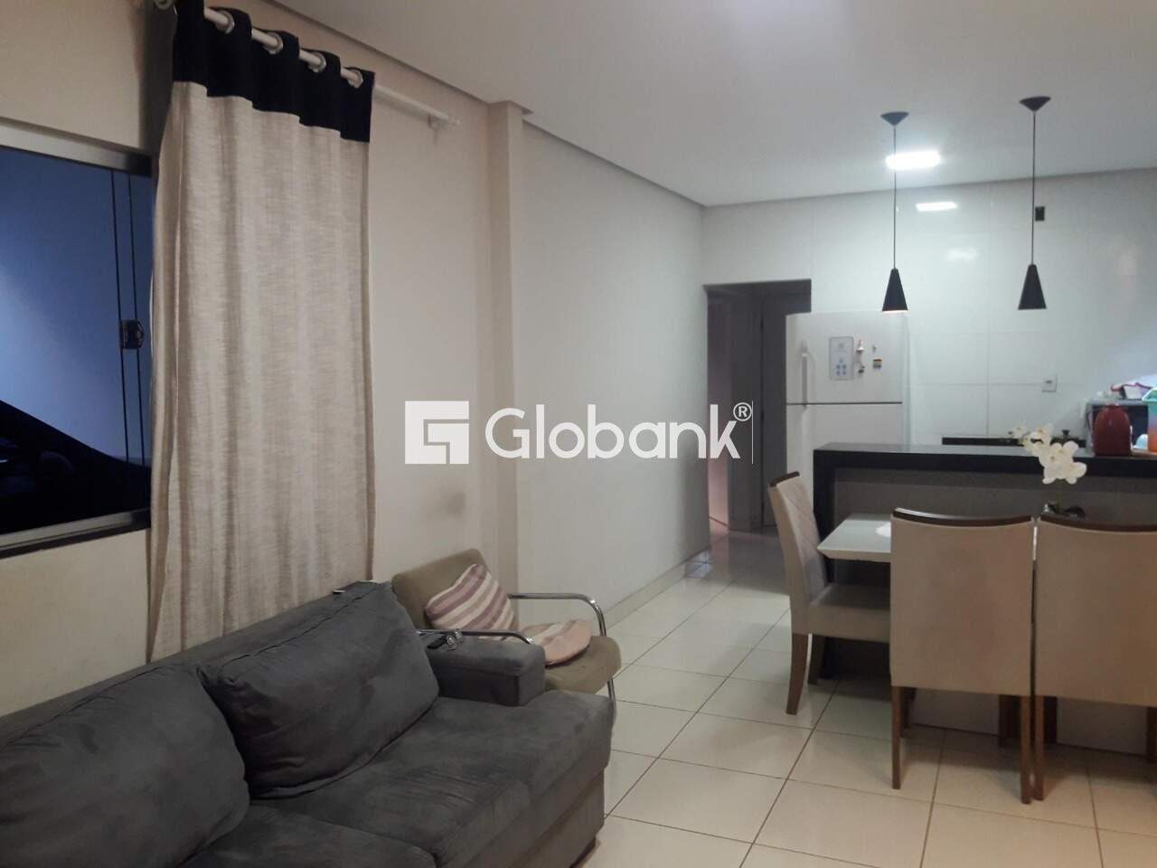 Casa 3 quartos à venda Nova Morada 130m² Montes Claros MG: sala  conjugada com a cozinha