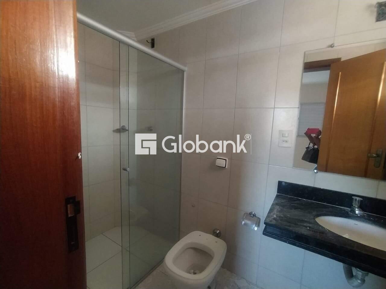 Apartamento 3 quartos à venda Cidade Nova 100m² Montes Claros MG: Banheiro social
