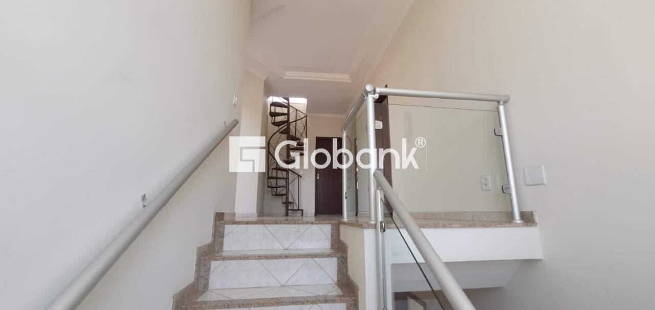 Casa 4 quartos à venda Planalto 280m² Montes Claros MG: 