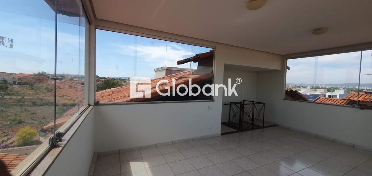 Casa 4 quartos à venda Planalto 280m² Montes Claros MG: rea de lazer