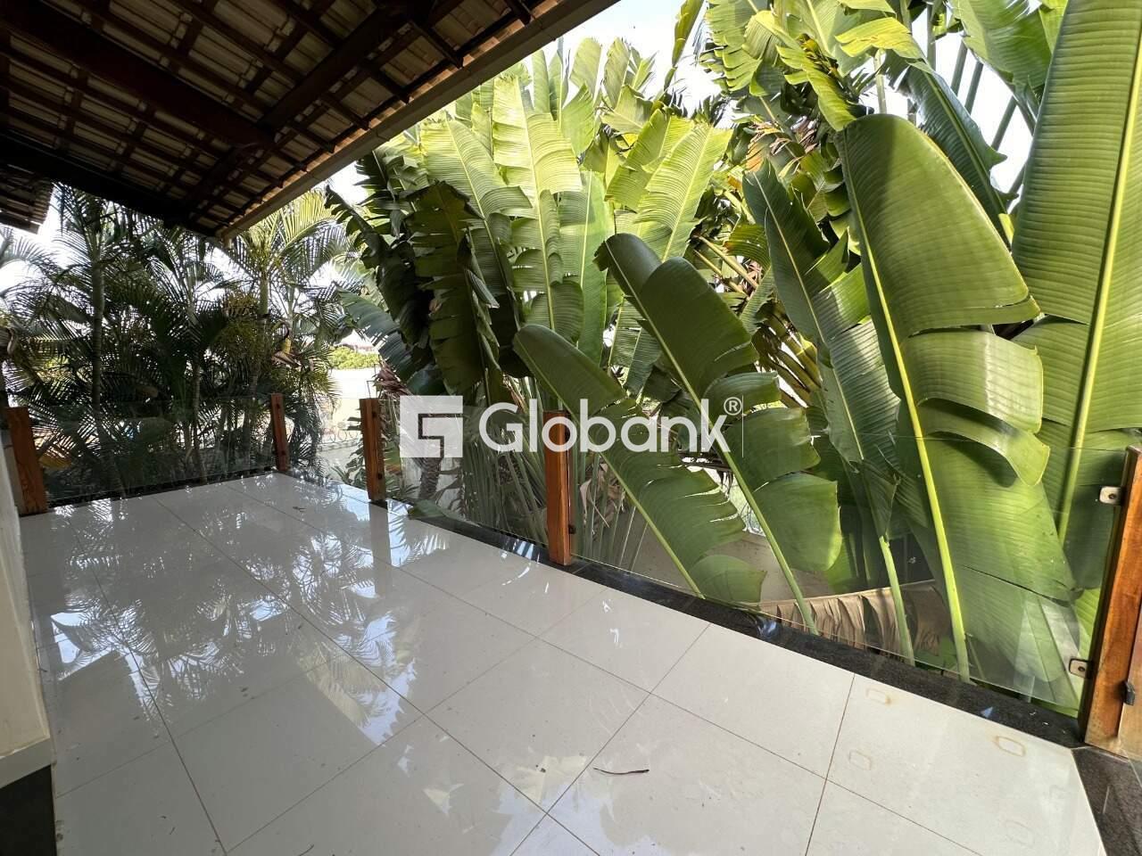 Casa 6 quartos à venda Ibituruna 550m² Montes Claros MG: Sacada