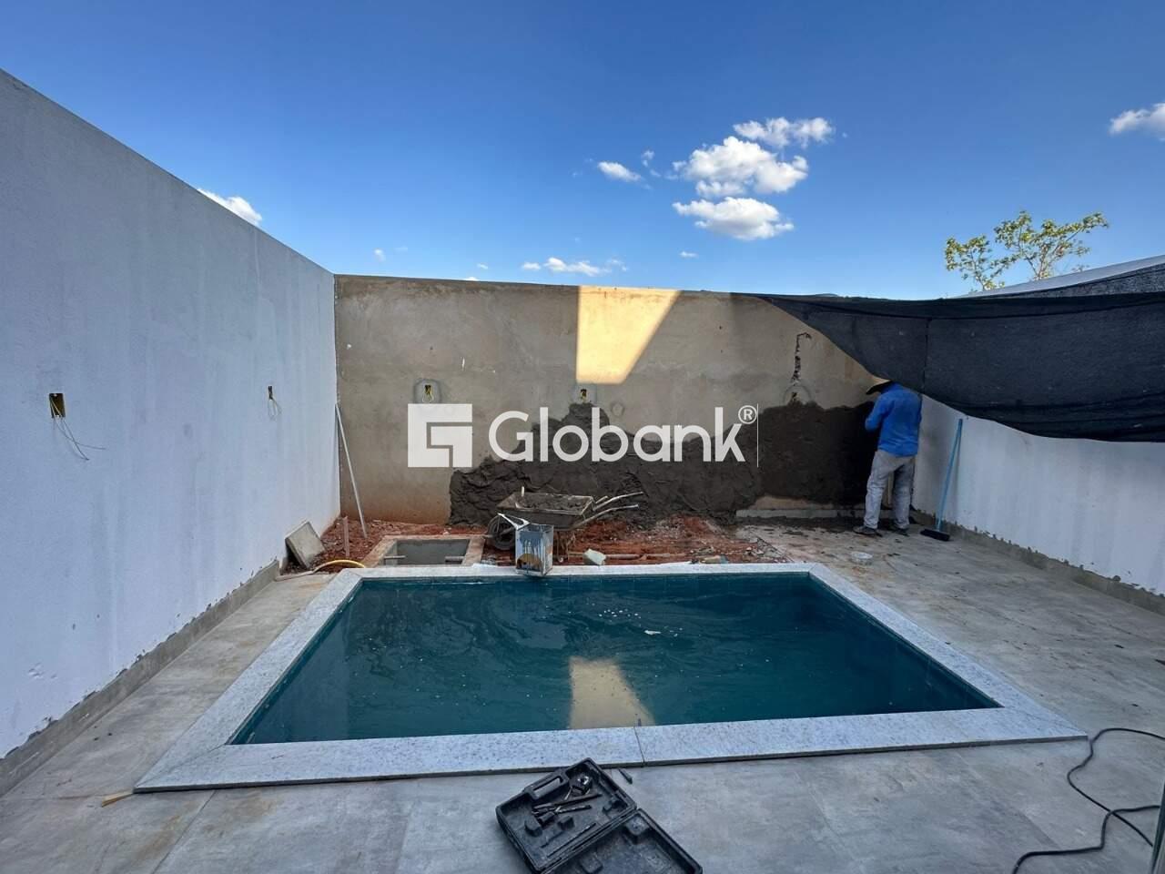 Casa 3 quartos à venda Ibituruna 145m² Montes Claros MG: Piscina