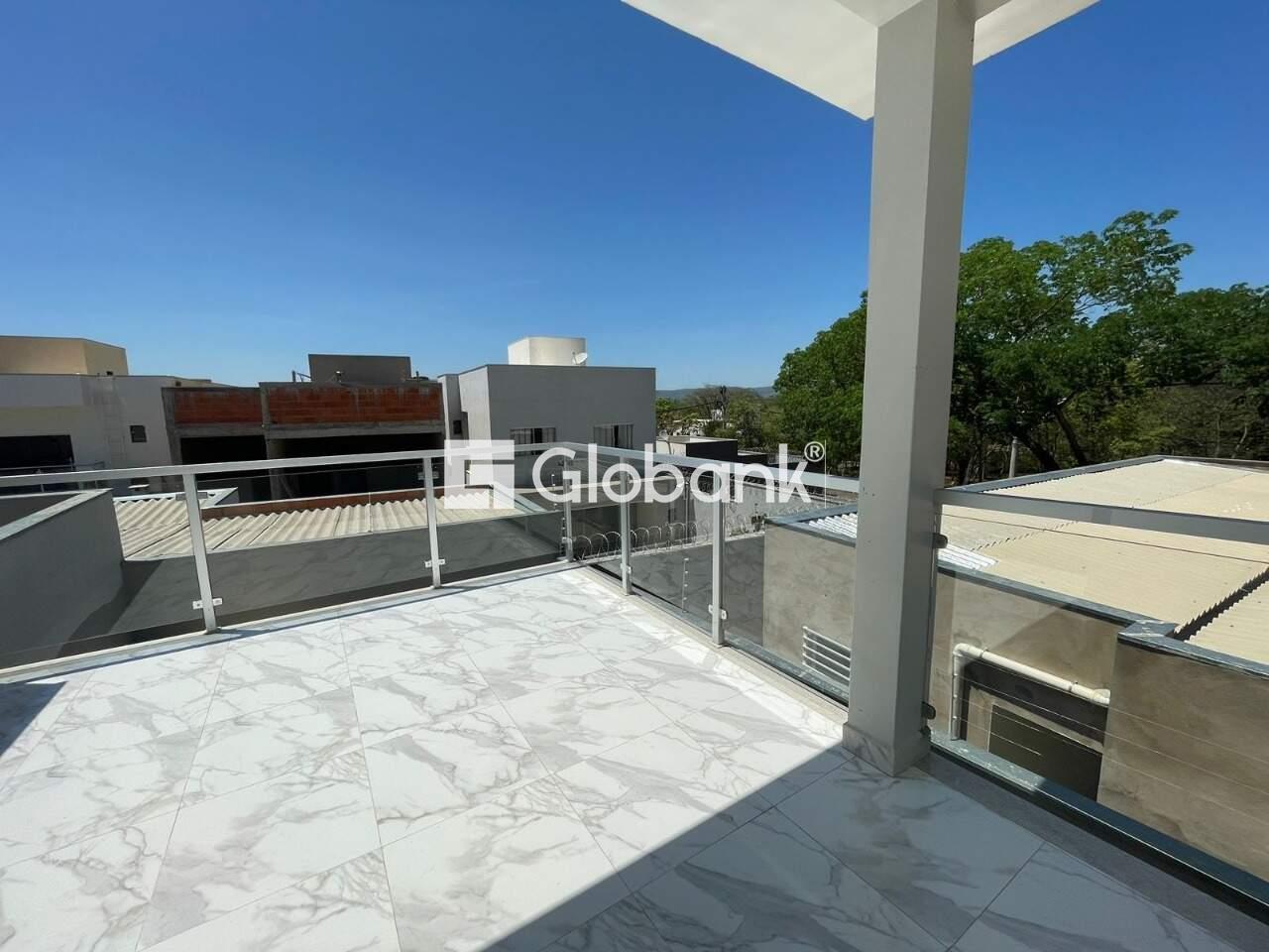 Casa 3 quartos à venda Sapucaia 180m² Montes Claros MG: Varanda