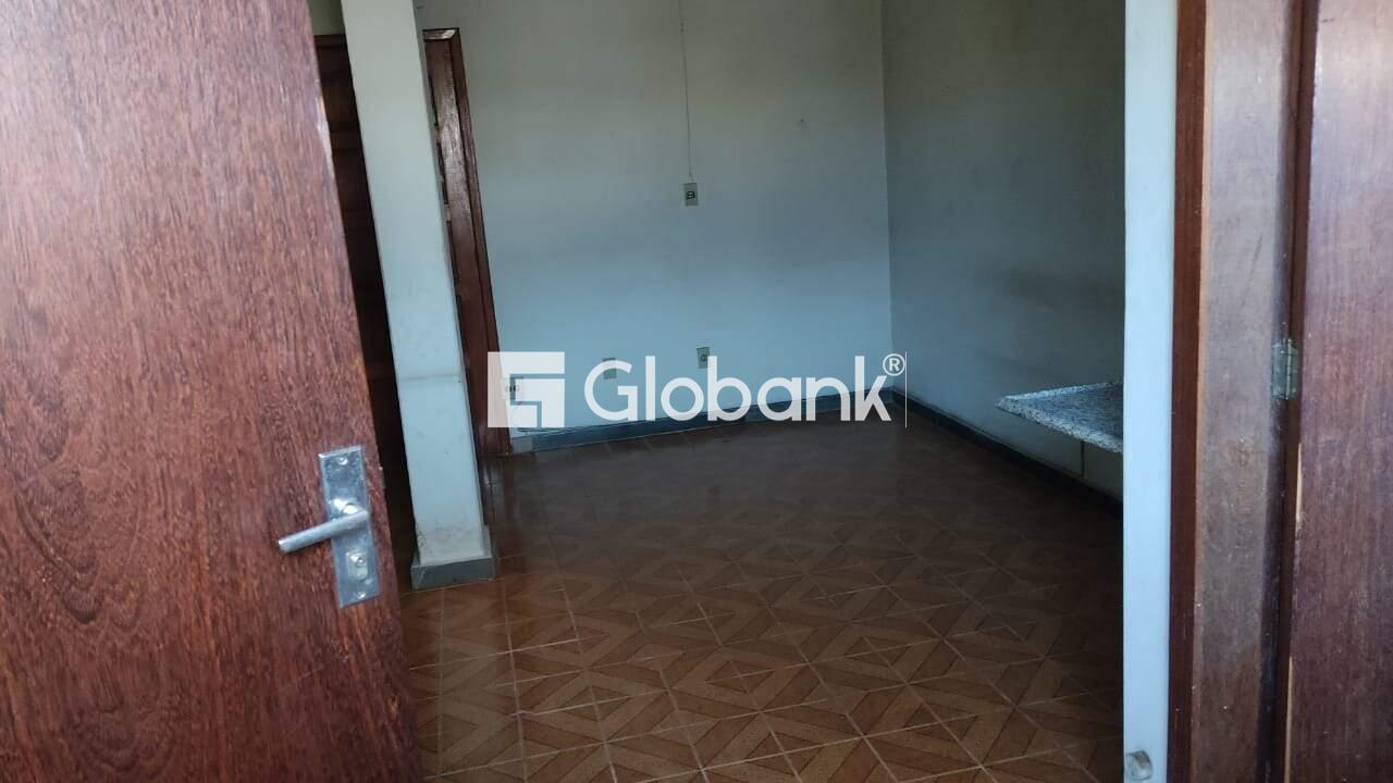 Apartamento 2 quartos à venda Centro 0m² Montes Claros MG: 