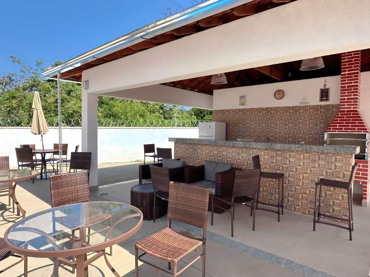 Apartamento 2 quartos para aluguel Jardim Panorama 42m² Montes Claros MG: Area Gourmet