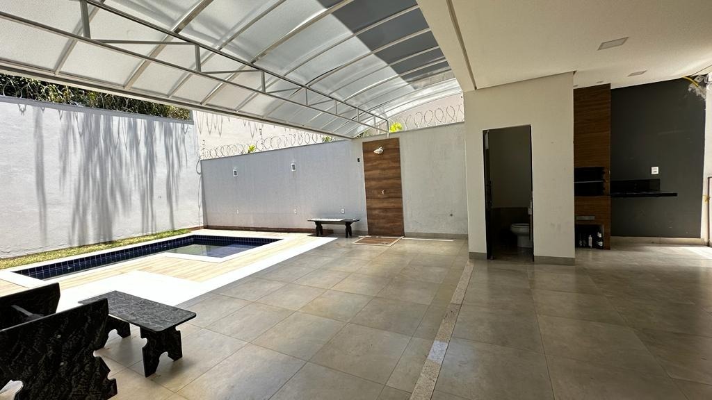 Casa 3 quartos para aluguel Ibituruna 583,43m² Montes Claros MG: 