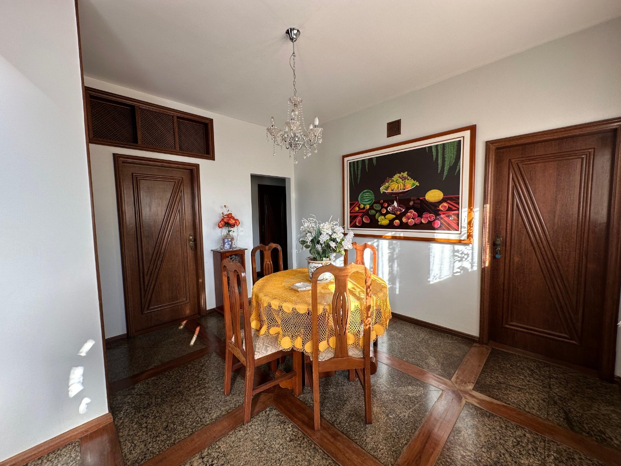 Casa 5 quartos para aluguel Jardim São Luiz 650m² Montes Claros MG: Sala 7