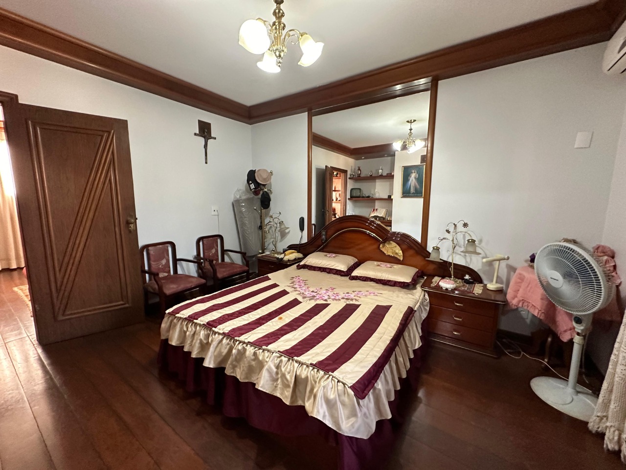 Casa 5 quartos para aluguel Jardim São Luiz 650m² Montes Claros MG: Quarto